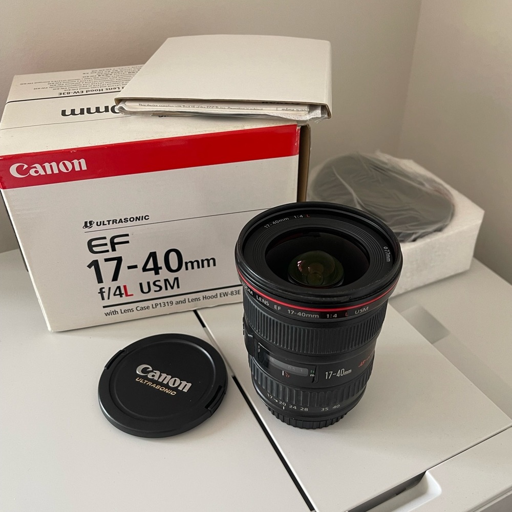 Canon EF 17-40mm f/4L USM Lens